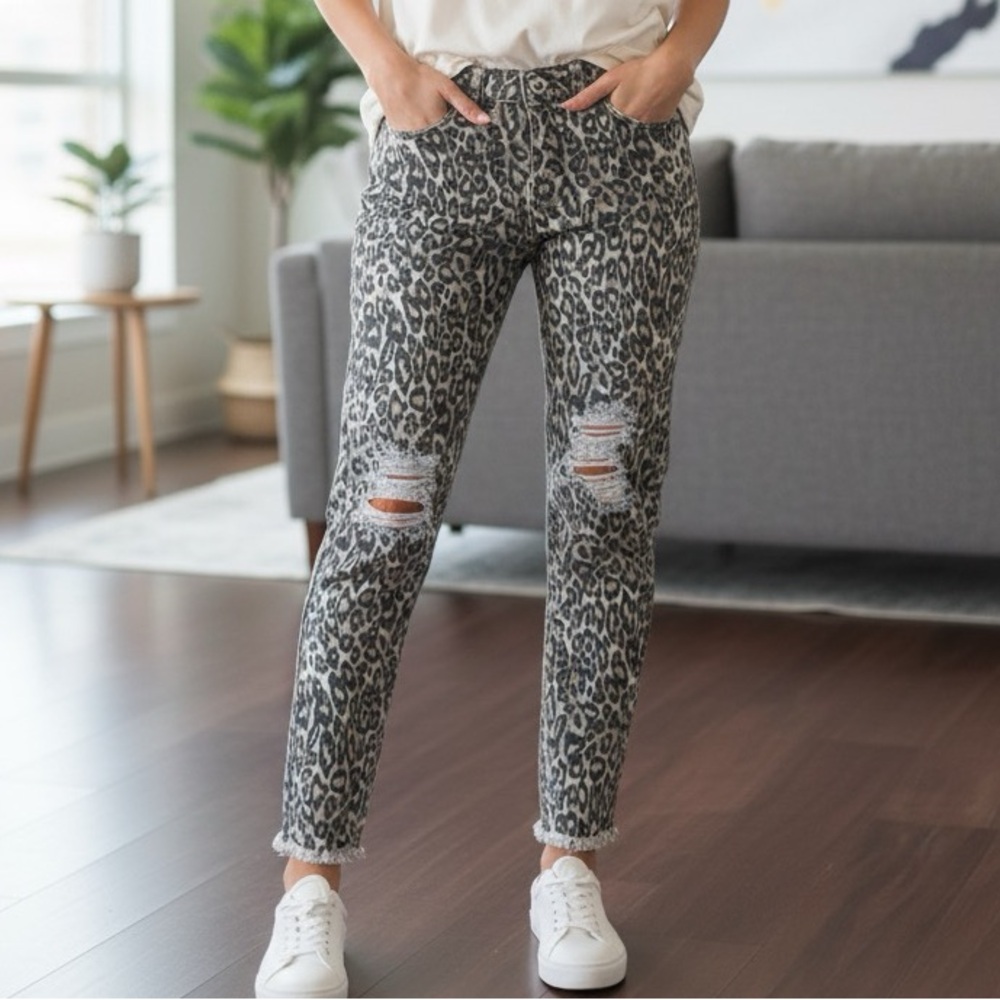 Easel Distressed Leopard Print Raw Hem stretch Pants Brown/Black/Tan size small